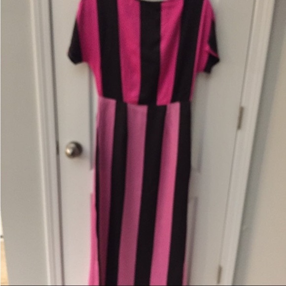 Dress - Picture 2 of 6